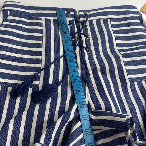 TAKARA SHORTS HIGH-WAISTED STRIPE NWT MEDIUM - Picture 9 of 11